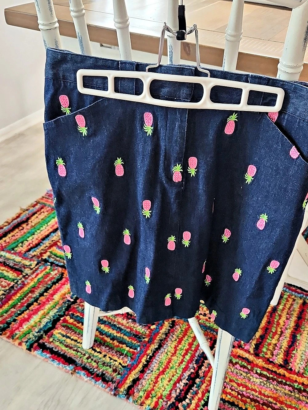Vintage Lilly Pulitzer Pineapple Embroidered Denim Skirt Blue/Pink Size 8